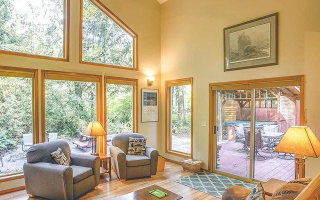 Salmonberry Retreat