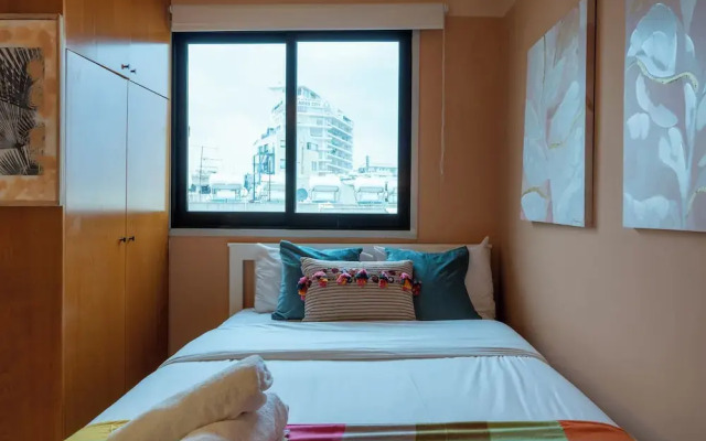 Johny's Spot - 1BR & Balcony in Larnaca