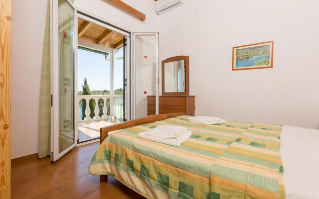Dolphin Villa 3