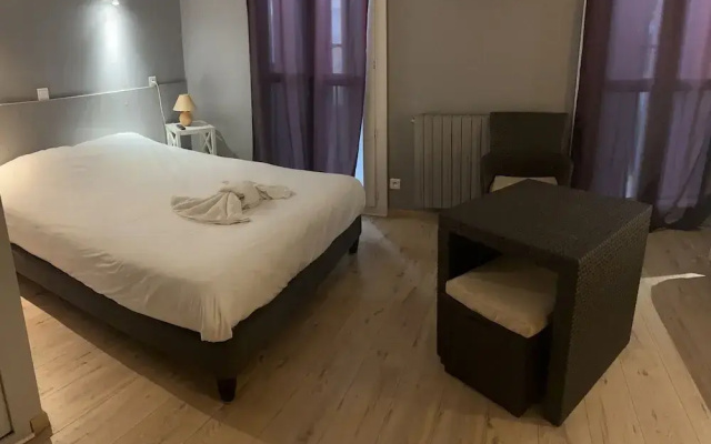 Hotel Du Lion D Or