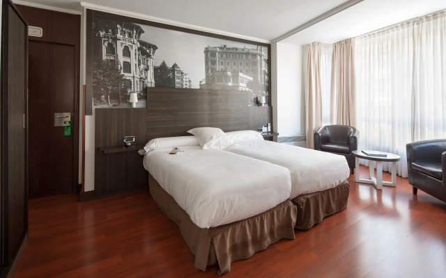 Hotel Yoldi