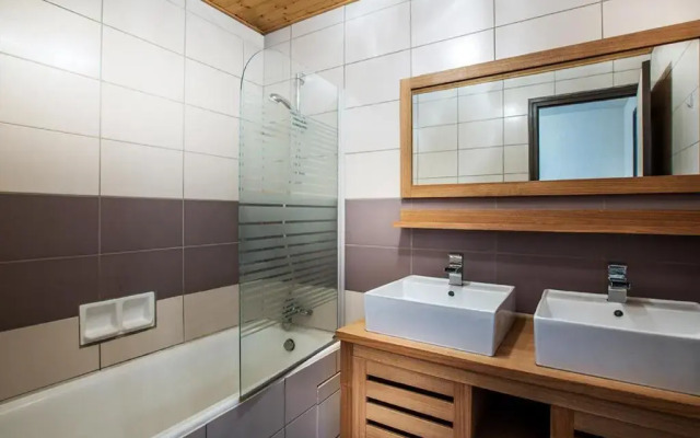 Appartement Val-d'Isère, 2 pièces, 6 personnes - FR-1-519-17