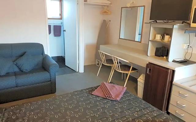 Warrego Motel