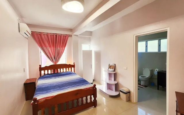 Ocean Heart Hotel