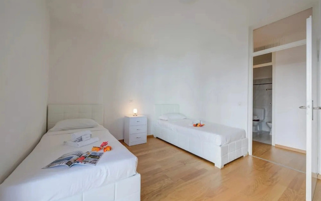 Locarno Place