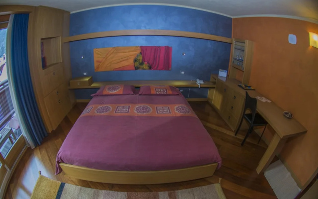 Meuble Hotel Ambrosini