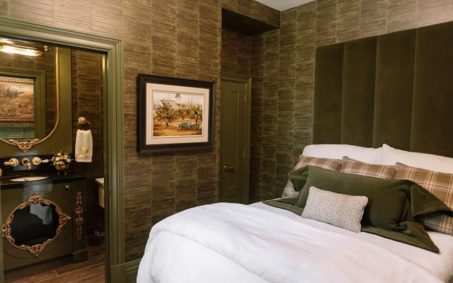The Scotsman Hotel