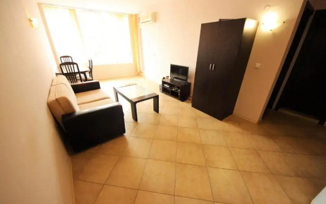 Menada Sunset Beach Apartments