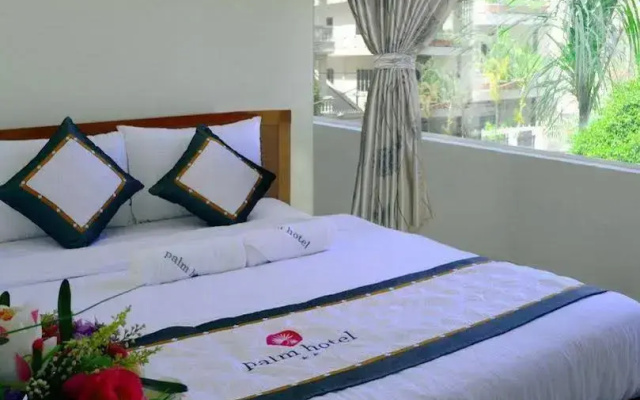 Palm Hotel