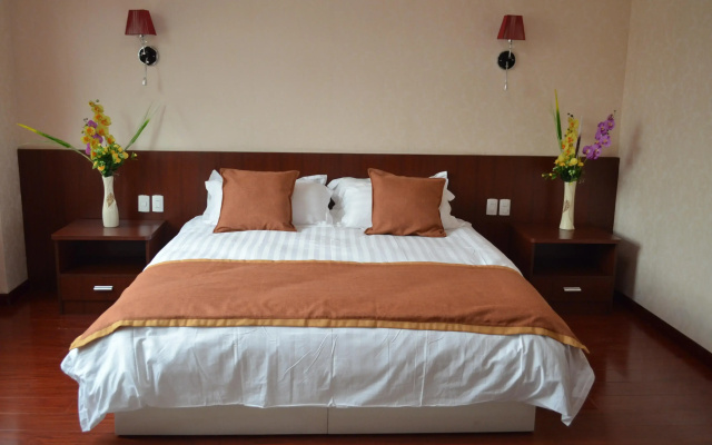 Hotel 198