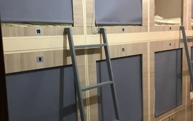 Капсульный отель Yes Sport