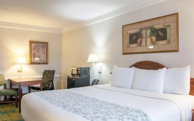La Quinta Inn New Orleans Veterans / Metarie