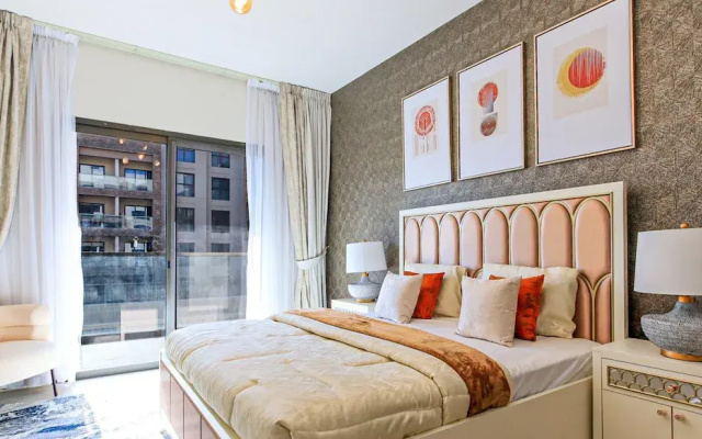 Bright Spacious 2BR with Maids