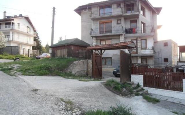 Отель Guest House Kranevo Болгария, Кранево - отзывы, цены и фото номеров - забронировать отель Guest House Kranevo онлайн вид на фасад