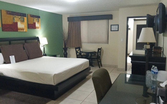 Hotel Cortez Baja Inn – Ensenada