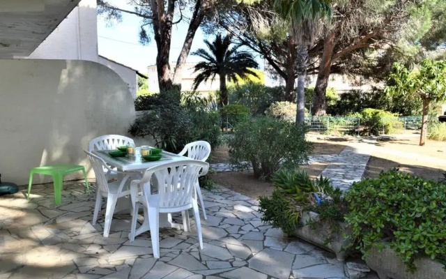 Appartement Cavalaire-sur-Mer, 2 pièces, 4 personnes - FR-1-226B-111