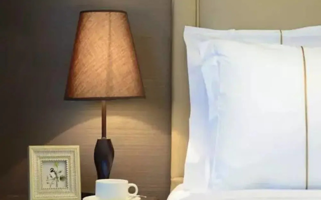 Yihua Hotel