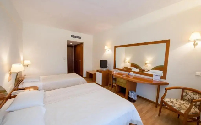 Fthia Hotel