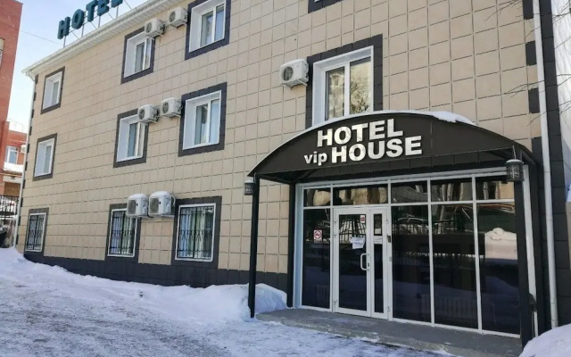 VIP House hotel at Solnechnaya