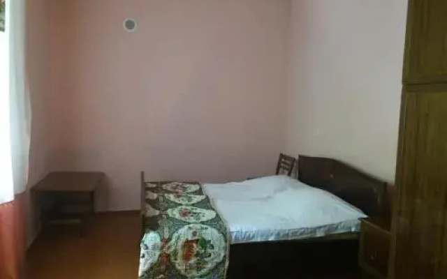 B&B Ruzan