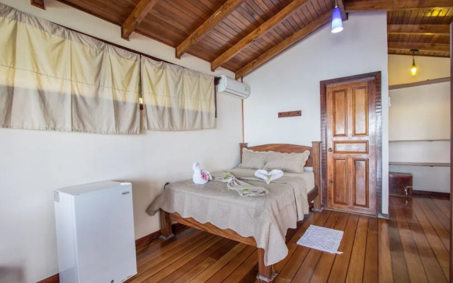 Cotingas Ocean View