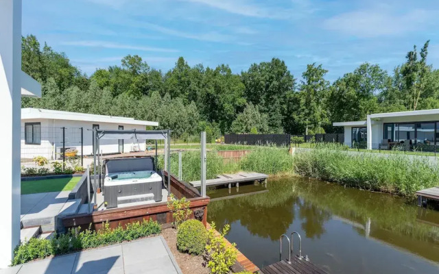Holiday Home in Harderwijk With Private Jacuzzi