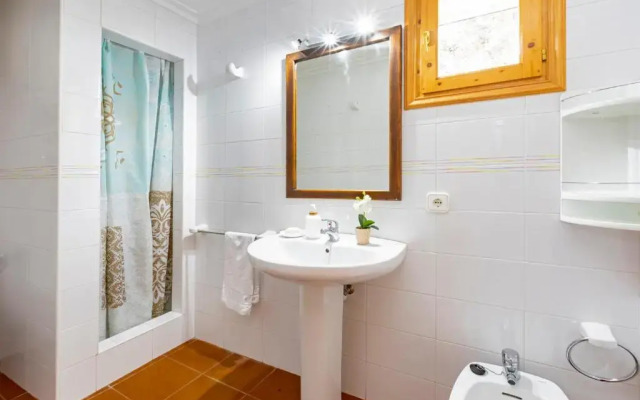 Villa in Ibiza Town, sleeps 6 - Can Damia