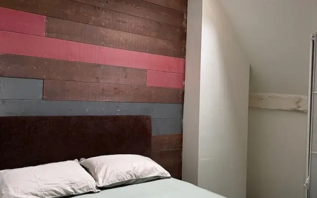 Charming Birmingham 3 Bedroom Apartment