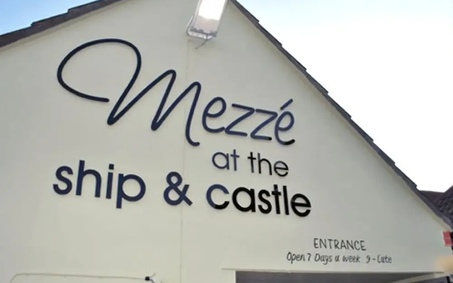 Mezze at the Ship and Castle