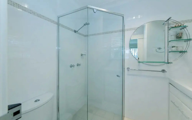 Kooringal, Unit 5/105 Soldiers Point Road