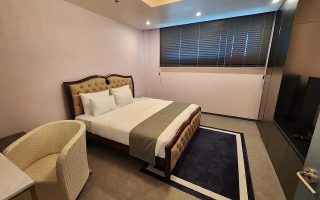 Cube9 Resort and Spa