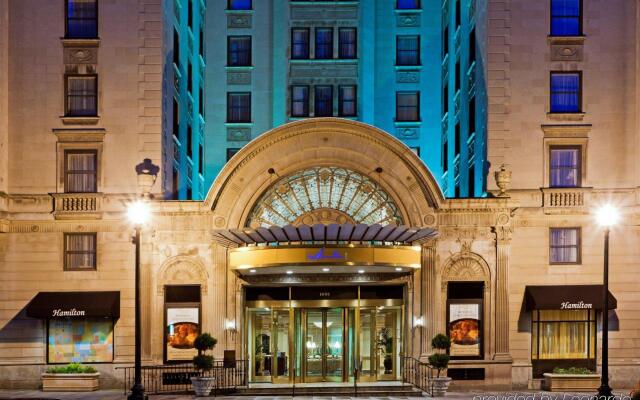 Отель Hamilton Hotel Washington DC США, Вашингтон - отзывы, цены и фото номеров - забронировать отель Hamilton Hotel Washington DC онлайн вид на фасад
