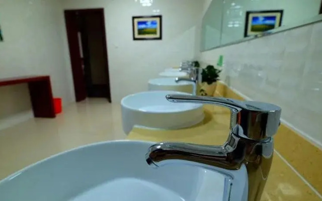 The Silk Road Travelers Hostel