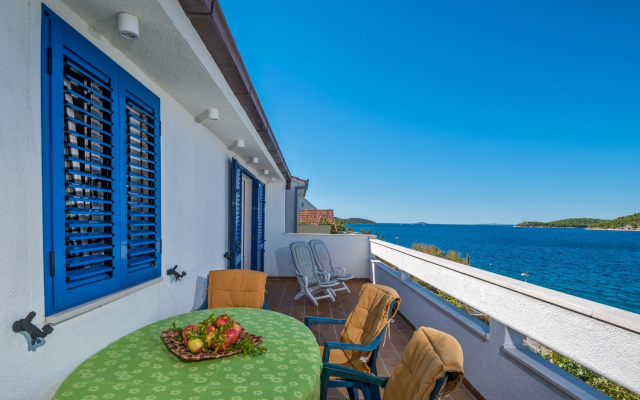 Apartment Modri Dragulj - with pool : A3 Razanj, Riviera Sibenik