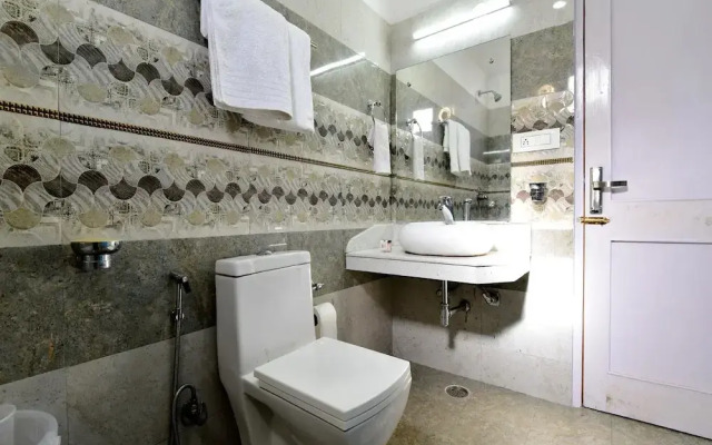 Satyam Paradise by OYO Rooms