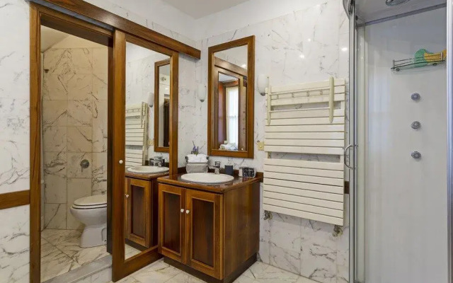 Flat 106M² 2 Bedrooms 1 Bathroom - Genoa