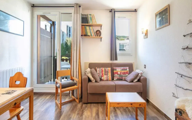 Cosy Mountain Retreat for 4 Guests