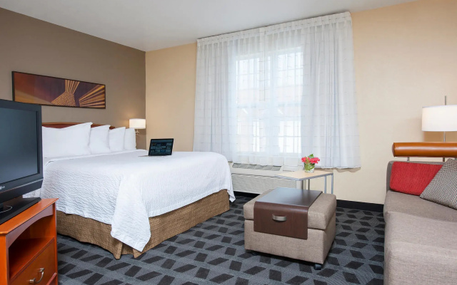 TownePlace Suites by Marriott Indianapolis - Keystone