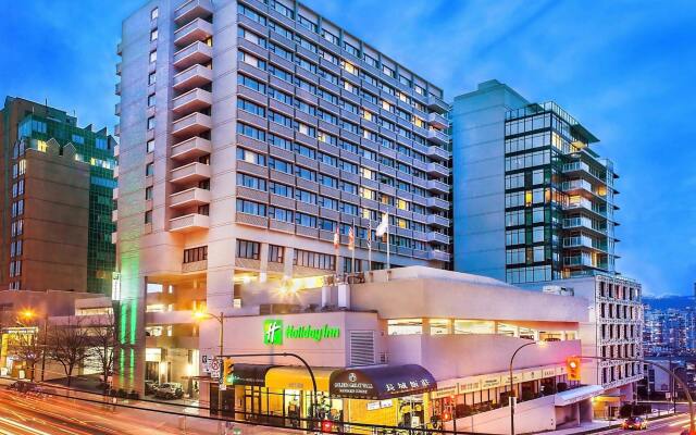 Отель Holiday Inn Vancouver Centre Канада, Ванкувер - отзывы, цены и фото номеров - забронировать отель Holiday Inn Vancouver Centre онлайн вид на фасад