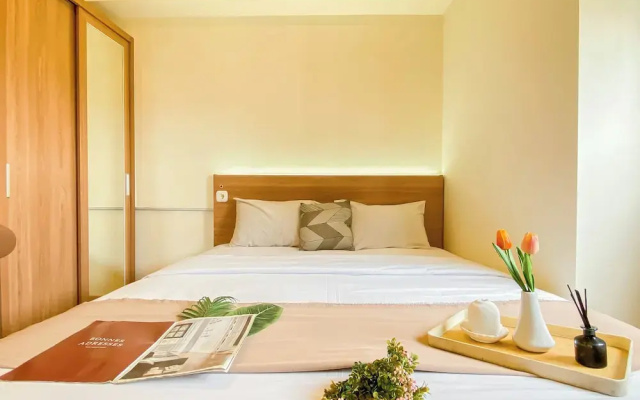 Modern Look 3Br Apartment Meikarta