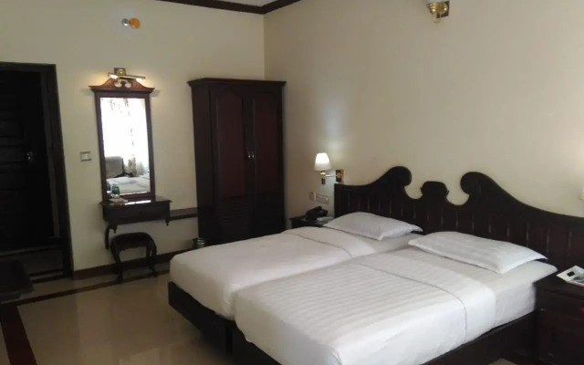 Alleppey Prince Hotel