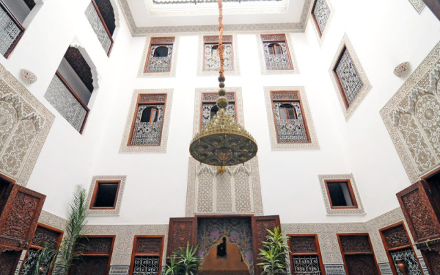Отель Riad dar Chrifa Марокко, Фес - отзывы, цены и фото номеров - забронировать отель Riad dar Chrifa онлайн вид на фасад