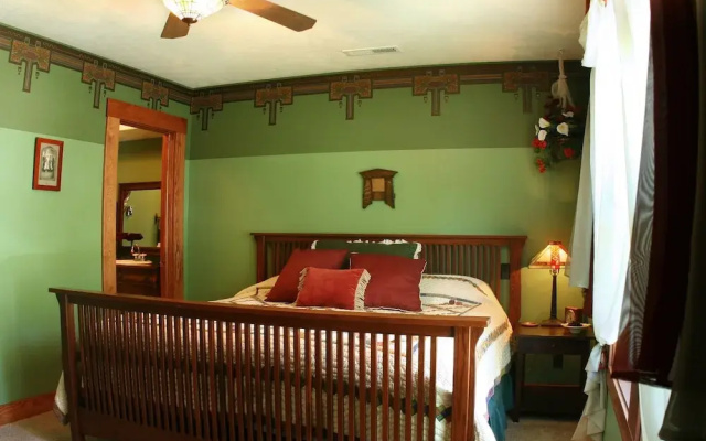 Anniversary House