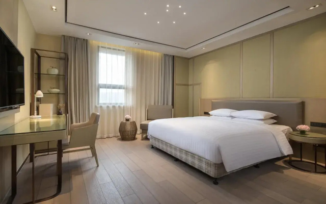 Courtyard Shanghai International Tourism and Resorts Zone
