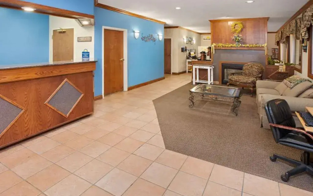Days Inn & Suites Kokomo