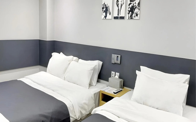 Galaxy Hotel