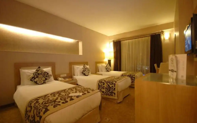 Serace Hotel