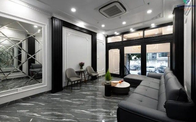 Beryl Signature Hanoi Hotel