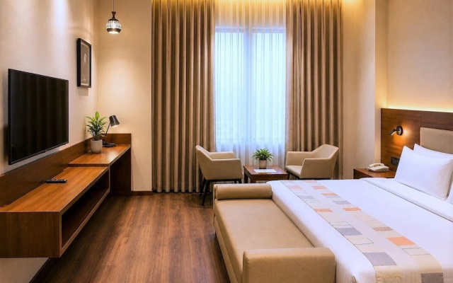 Hillcrest Hotel & Resort