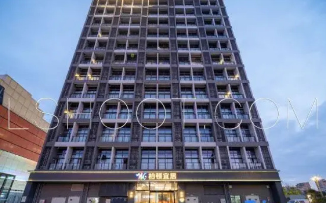 Burton Livable Hotel